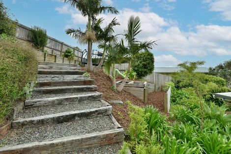 Photo of property in 6 Maori Hut Road, Red Beach, 0932