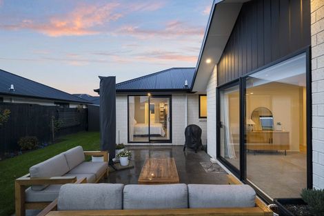Photo of property in 18 Sweeney Street, Marshland, Christchurch, 8083