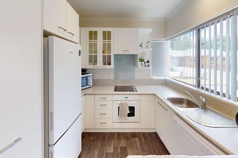 Photo of property in 1 Loader Place, Tawhero, Whanganui, 4501