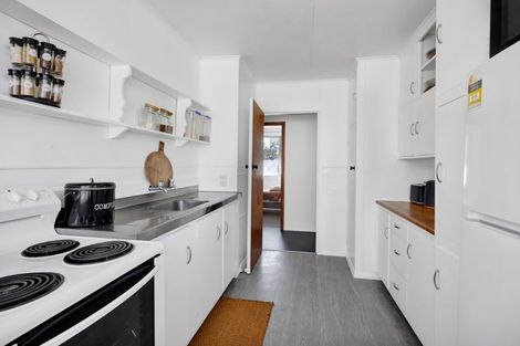 Photo of property in 125 Hamlet Street, Stratford, 4332