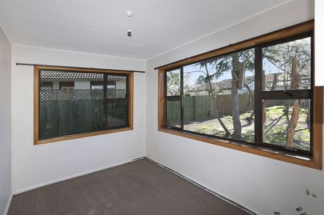 Photo of property in 52 Sawyers Arms Road, Northcote, Christchurch, 8052