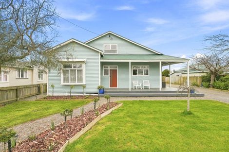 Photo of property in 8 Albert Street, Pahiatua, 4910
