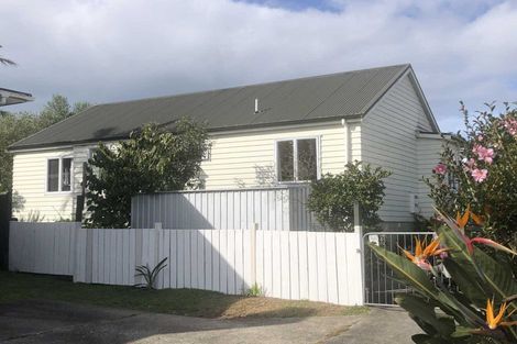 Photo of property in 2/33 Egremont Street, Belmont, Auckland, 0622