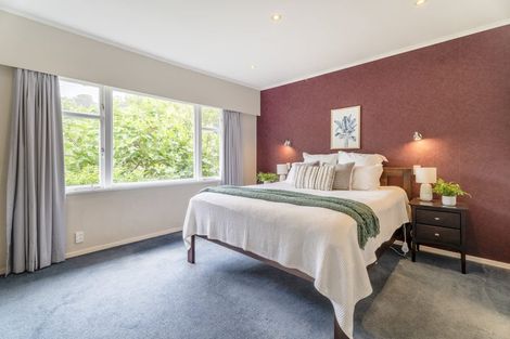 Photo of property in 3 Woodstock Terrace, Tawa, Wellington, 5028