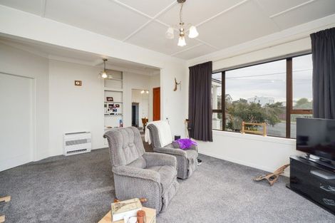 Photo of property in 12 Walker Street, Bluff, 9814