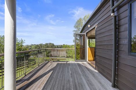 Photo of property in 257 Point View Drive, Dannemora, Auckland, 2016