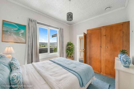 Photo of property in 28 Chatham Street, Waihola, Milton, 9073