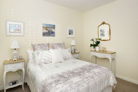 Photo of property in 83 Parkside Drive, Orewa, 0931