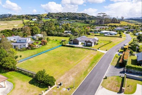 Photo of property in 3 Sunlea Lane, Mangawhai, 0505