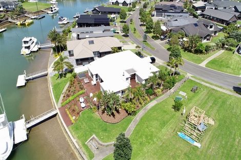 Photo of property in 25 Leeward Drive, Whitianga, 3510
