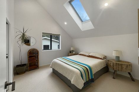 Photo of property in 42 Saxton Road, Upper Vogeltown, New Plymouth, 4371