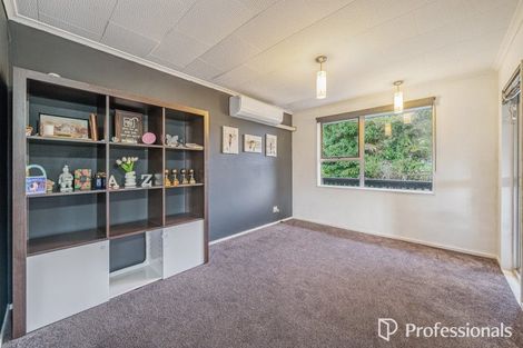 Photo of property in 110 Holborn Drive, Stokes Valley, Lower Hutt, 5019