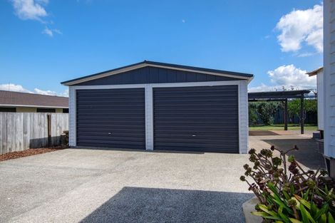 Photo of property in 35 Old Onerahi Road, Onerahi, Whangarei, 0110