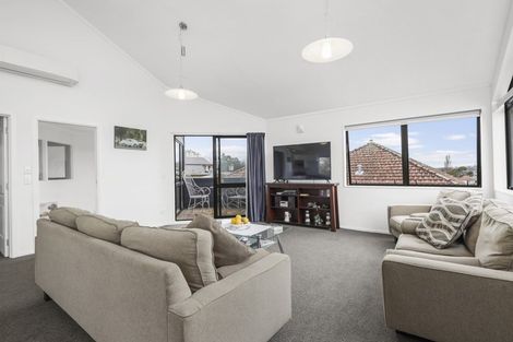 Photo of property in 45c Carey Street, Maeroa, Hamilton, 3200