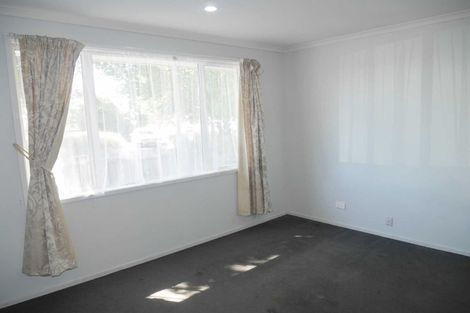 Photo of property in 19 Defoe Place, Waltham, Christchurch, 8023