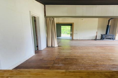 Photo of property in Waipiro Road, Te Puia Springs, Tokomaru Bay, 4079