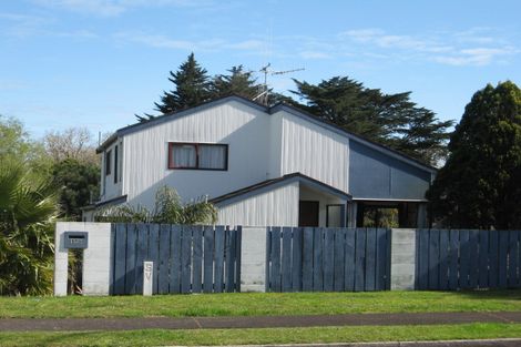 Photo of property in 175 Victory Street, Welcome Bay, Tauranga, 3112