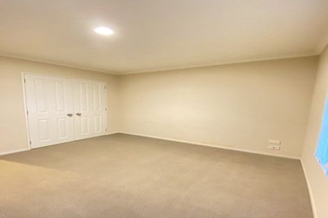 Photo of property in 7 Seresin Crescent, Flat Bush, Auckland, 2016