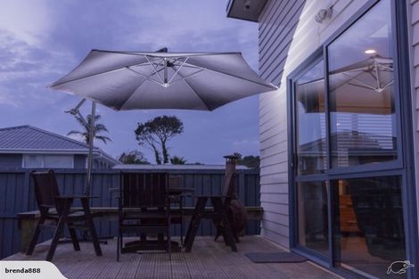 Photo of property in 11a Ronald Avenue, Glenbrook, Waiuku, 2681