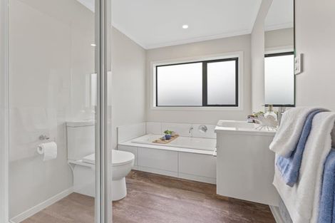 Photo of property in 15a Freyberg Street, Feilding, 4702