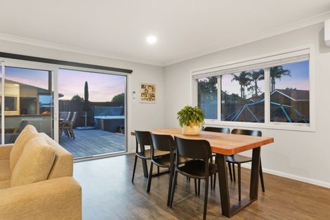 Photo of property in 1 Aldermen Avenue, Papamoa Beach, Papamoa, 3118