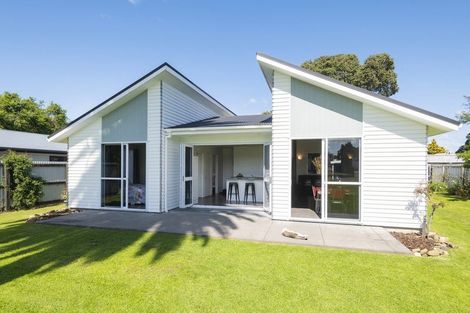 Photo of property in 8 Parker Street, Elgin, Gisborne, 4010