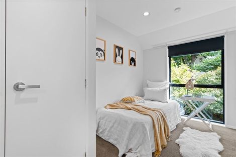 Photo of property in 10 Haineswood Lane, Sockburn, Christchurch, 8042