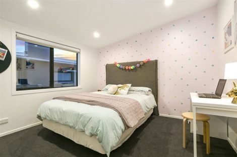 Photo of property in 10 Hillcrest Road, Hatfields Beach, Orewa, 0931