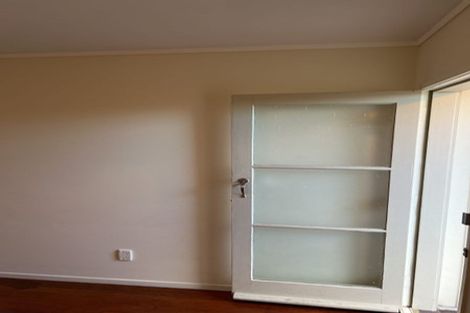 Photo of property in 41 Rathgar Road, Henderson, Auckland, 0610