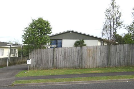 Photo of property in 1 Mona Vale, West Harbour, Auckland, 0618