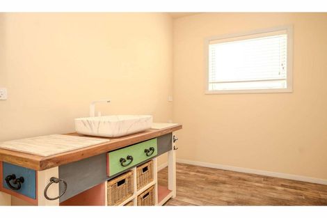 Photo of property in 2 Appletree Lane, Kerikeri, 0230