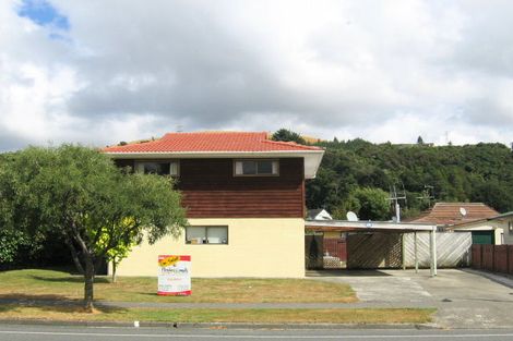 Photo of property in 34 Gemstone Drive, Birchville, Upper Hutt, 5018