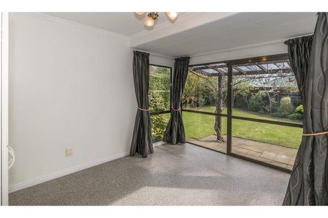 Photo of property in 2/131b Mcfaddens Road, Saint Albans, Christchurch, 8052