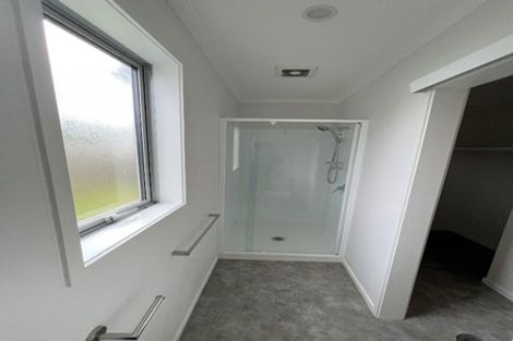 Photo of property in 2/9 Hibiscus Avenue, Hamilton Lake, Hamilton, 3204