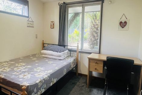 Photo of property in 14 Cloverly Crescent, Campbells Bay, Auckland, 0630