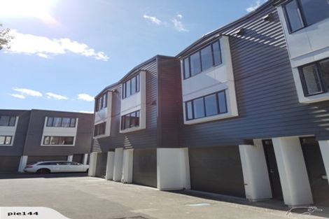 Photo of property in 28 Sudbury Terrace, Parnell, Auckland, 1010
