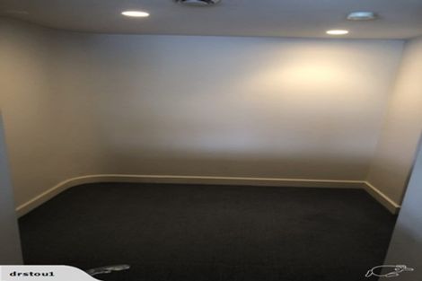 Photo of property in Shelley Bay Terraces, 3/61 Maupuia Road, Maupuia, Wellington, 6022