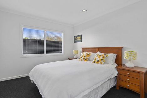 Photo of property in 8 Jellicoe Drive, Hamilton East, Hamilton, 3216