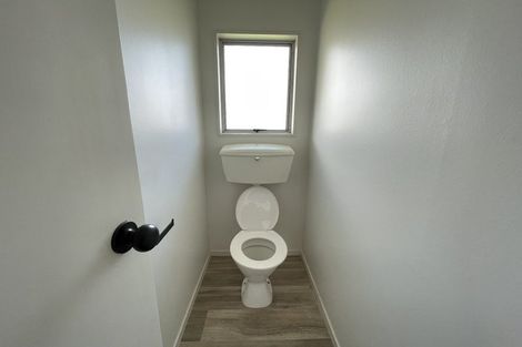 Photo of property in 76b Kahikatea Drive, Melville, Hamilton, 3206