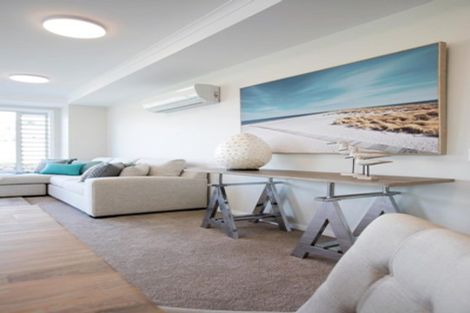 Photo of property in 83 Panorama Heights, Orewa, 0931