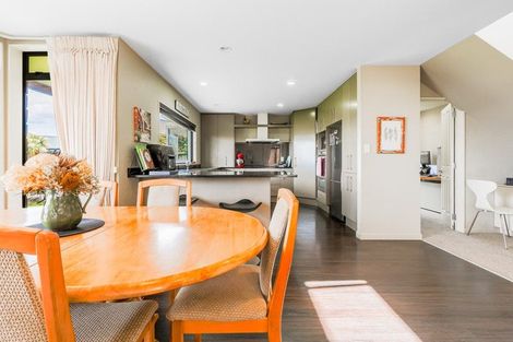 Photo of property in 76 Rototuna Road, Rototuna, Hamilton, 3210