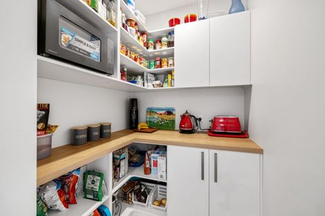 Photo of property in 28 Te Hurunui Drive, Pegasus, 7612