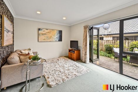 Photo of property in 2a Dan Bryant Place, Pukekohe, 2120