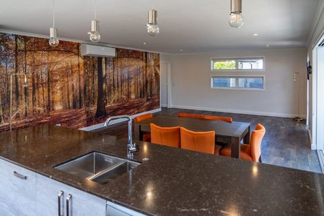 Photo of property in 27 Kayelene Place, Omokoroa, 3114