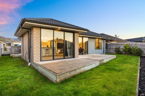 Photo of property in 5 Pohe Street, Waikanae, 5036