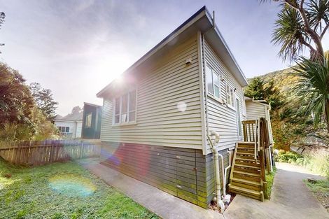 Photo of property in 287c Happy Valley Road, Owhiro Bay, Wellington, 6023