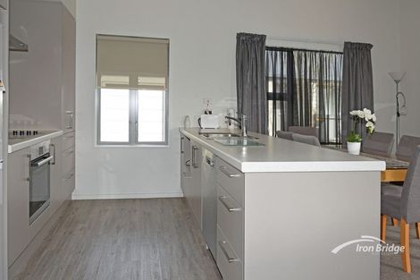 Photo of property in 2/97 Packe Street, Edgeware, Christchurch, 8013