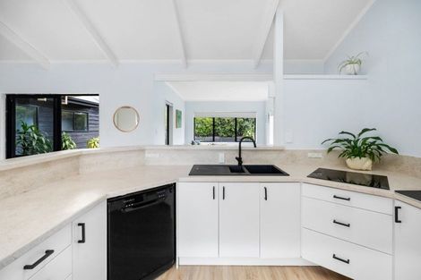 Photo of property in 15 Heron Place, Maunu, Whangarei, 0110