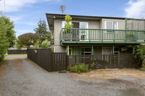Photo of property in 2/24 Charles Crescent, Rainbow Point, Taupo, 3330