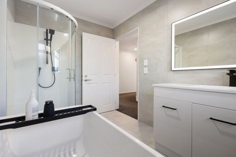 Photo of property in 17 Strathconnan Court, Rototuna, Hamilton, 3210